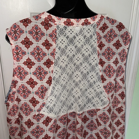 Westport 1962 Red/Pink/Blue Pattern Boho Lace Back Sleeveless Top Plus Size 2x - Picture 7 of 11
